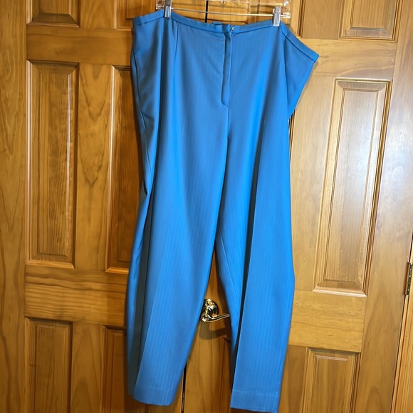 Pendleton 100% virgin wool 22W plus size blue suit coat  pant set - Picture 3 of 17